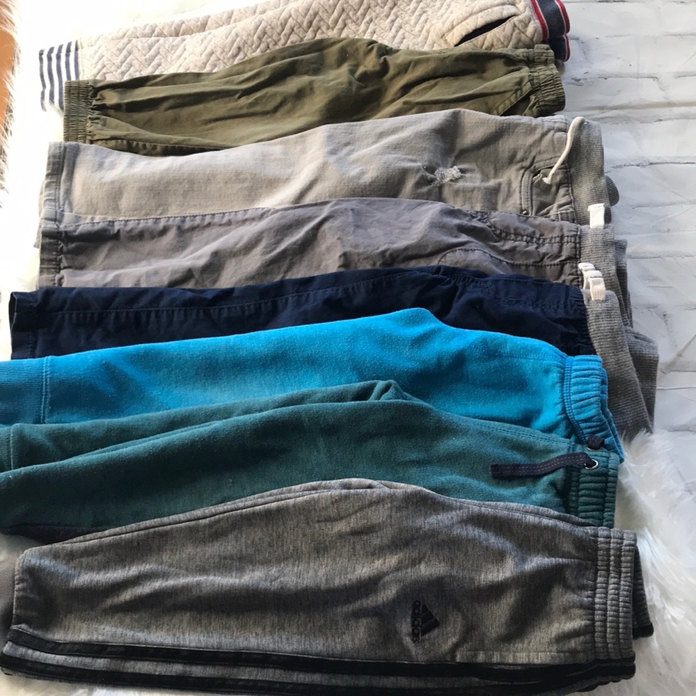 Lot of 4T joggers and pants